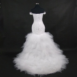 Elegant Satin Vintage Mermaid Wedding Dress with long wrap Pure White Lace Embroidery African Mermaid Wedding Gown