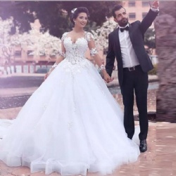 Wholesale Elegant Fashion Wedding Dress With Super Material and Workmanship Long Tail Floor Style Custom size